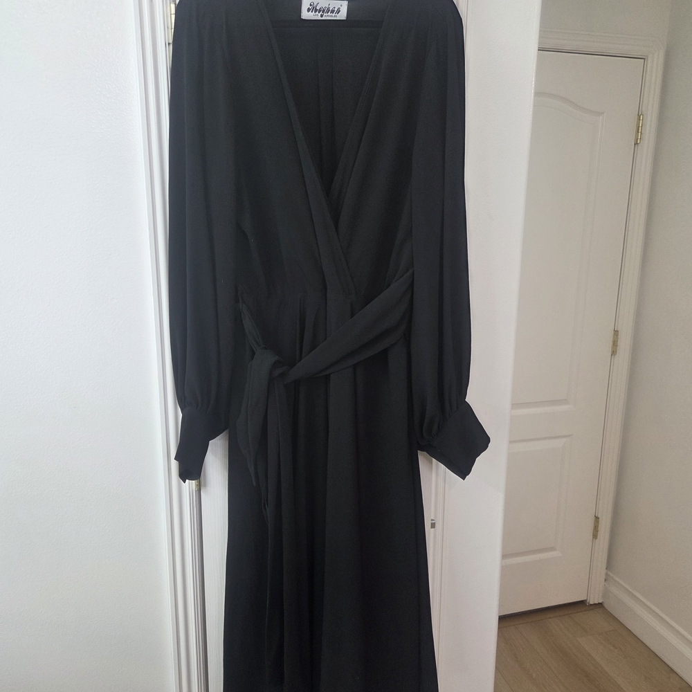 Elegant Black Wrap Dress XXXL 3X Meghan Los Angeles - Picture 2 of 5
